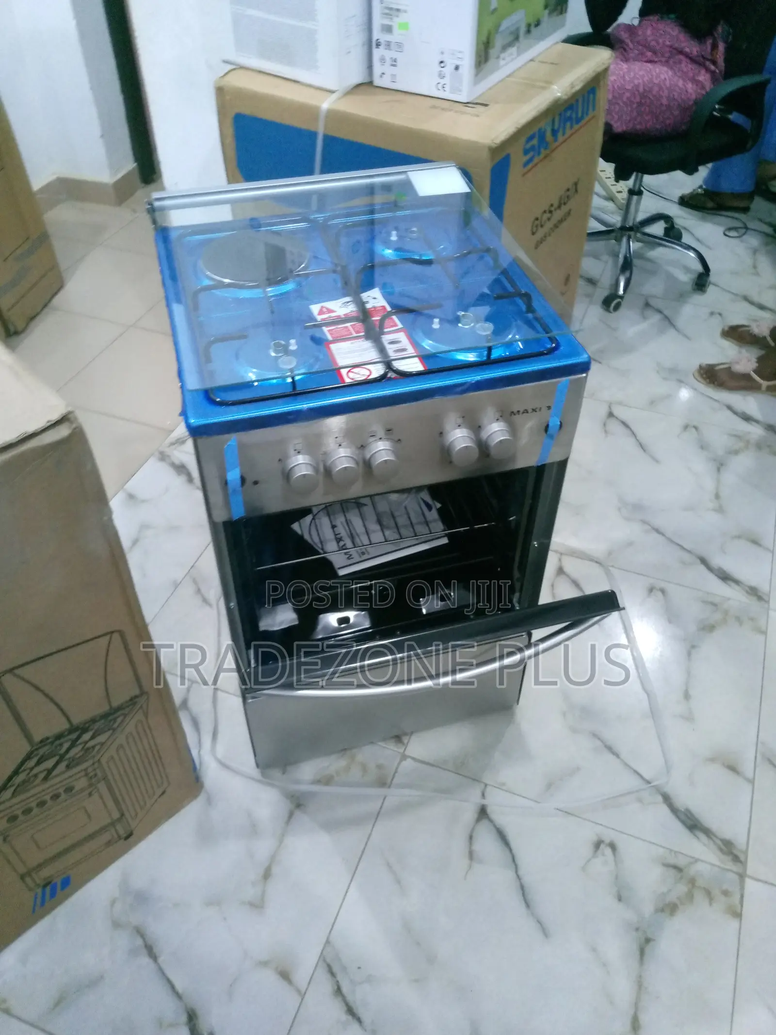 New in Maxi 50X50 3B+1P INOX Gas Cooker