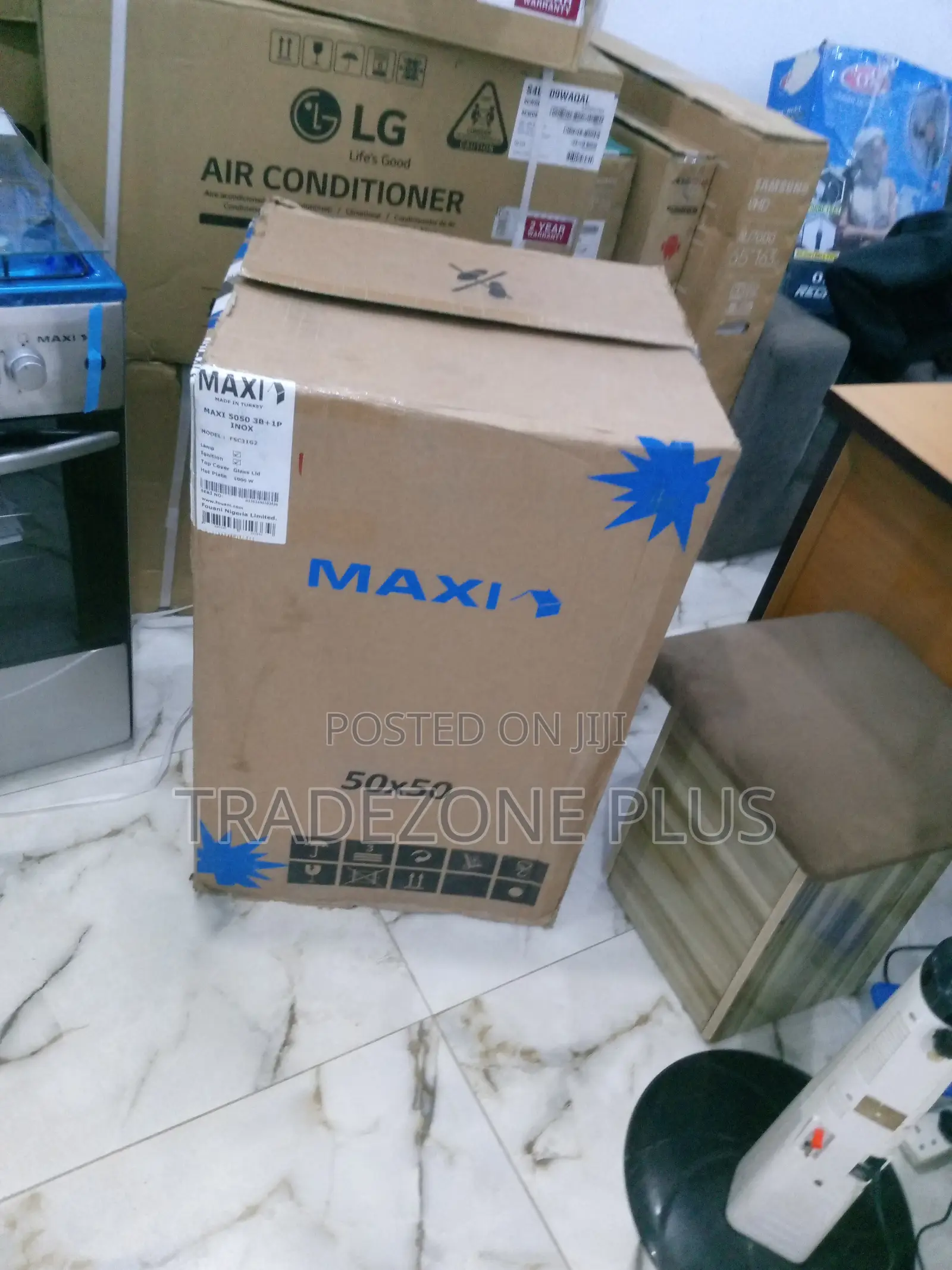 New in Maxi Cooker F5C31G2 50X50 Maxi With Oven+Grill