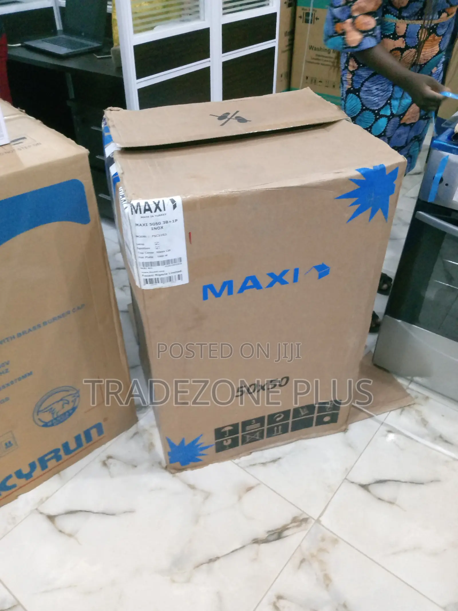 Durable INOX Gas Cooker With Oven Maxi 50X50 3B+1P