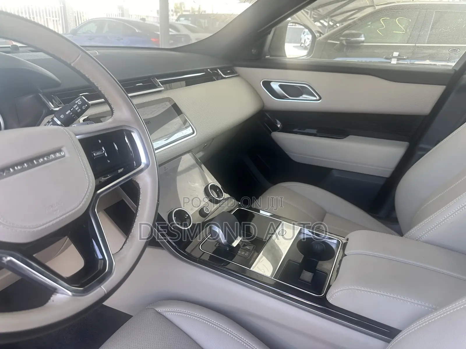 Land Rover Range Rover Velar R-Dynamic S 2023 Black