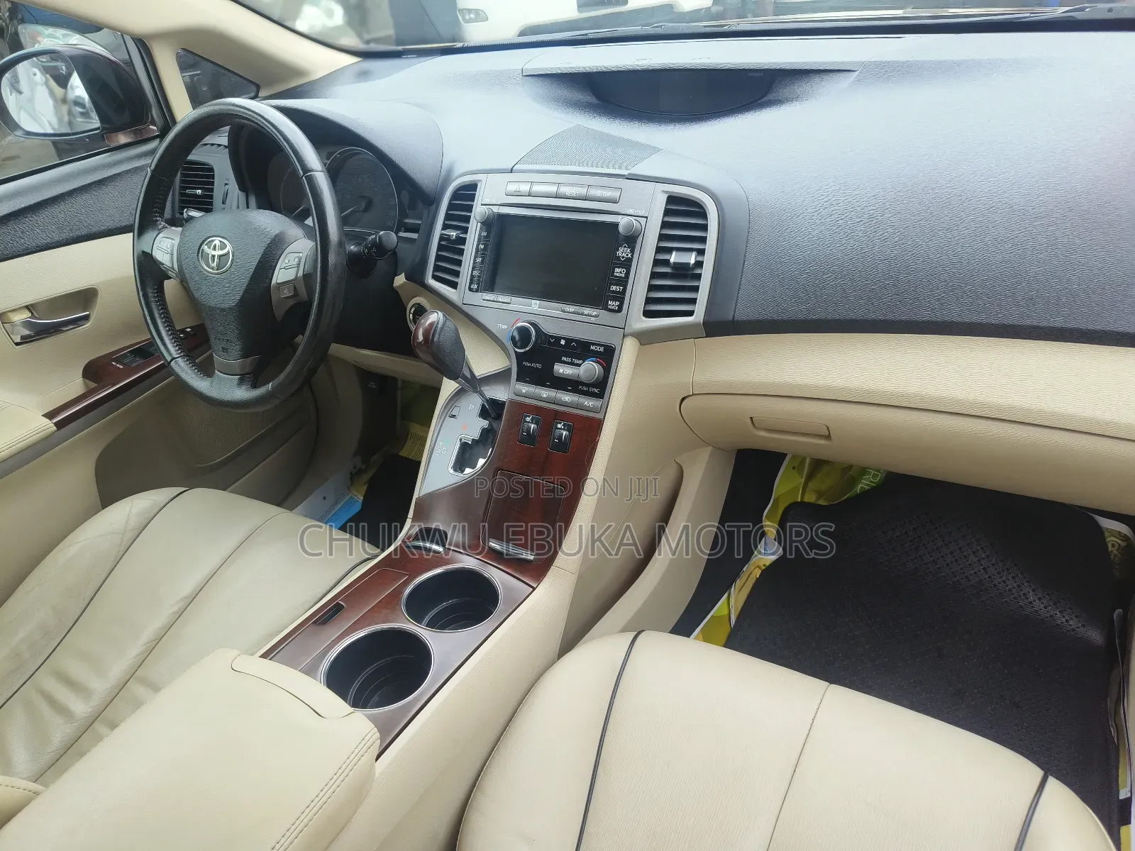 Toyota Venza V6 AWD 2010 Brown