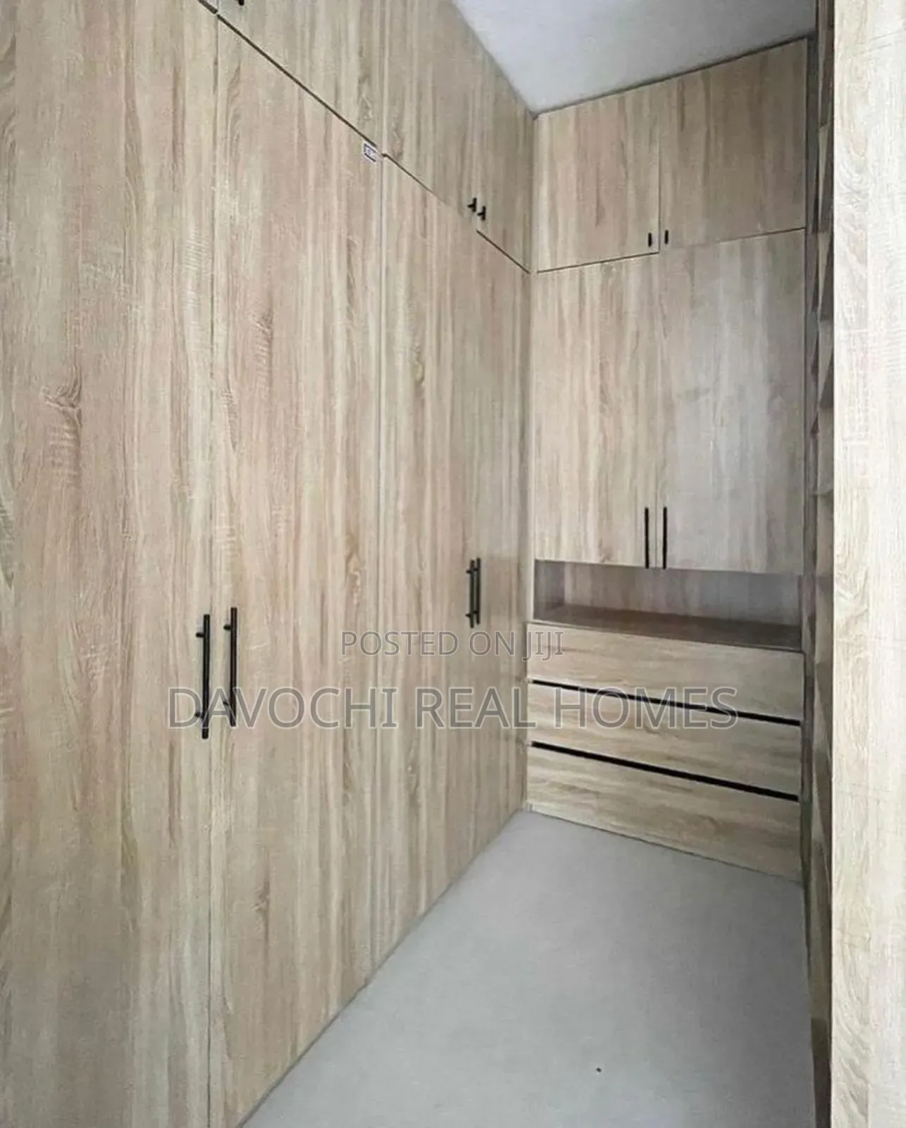 4bdrm Duplex in Ikota Lekki for rent