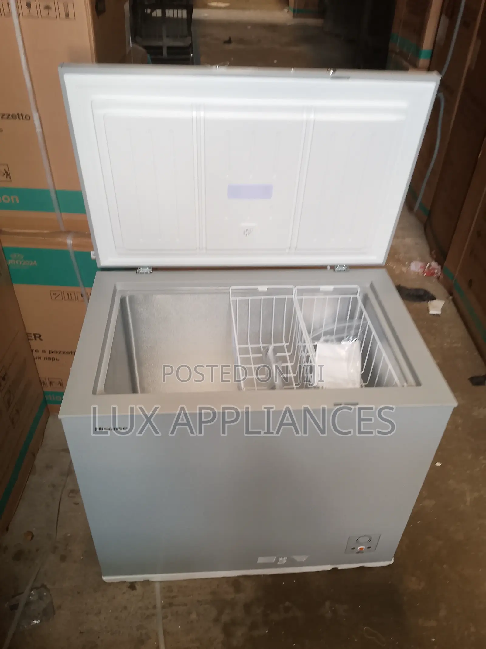 Durable Hisense 217L Chest Freezer