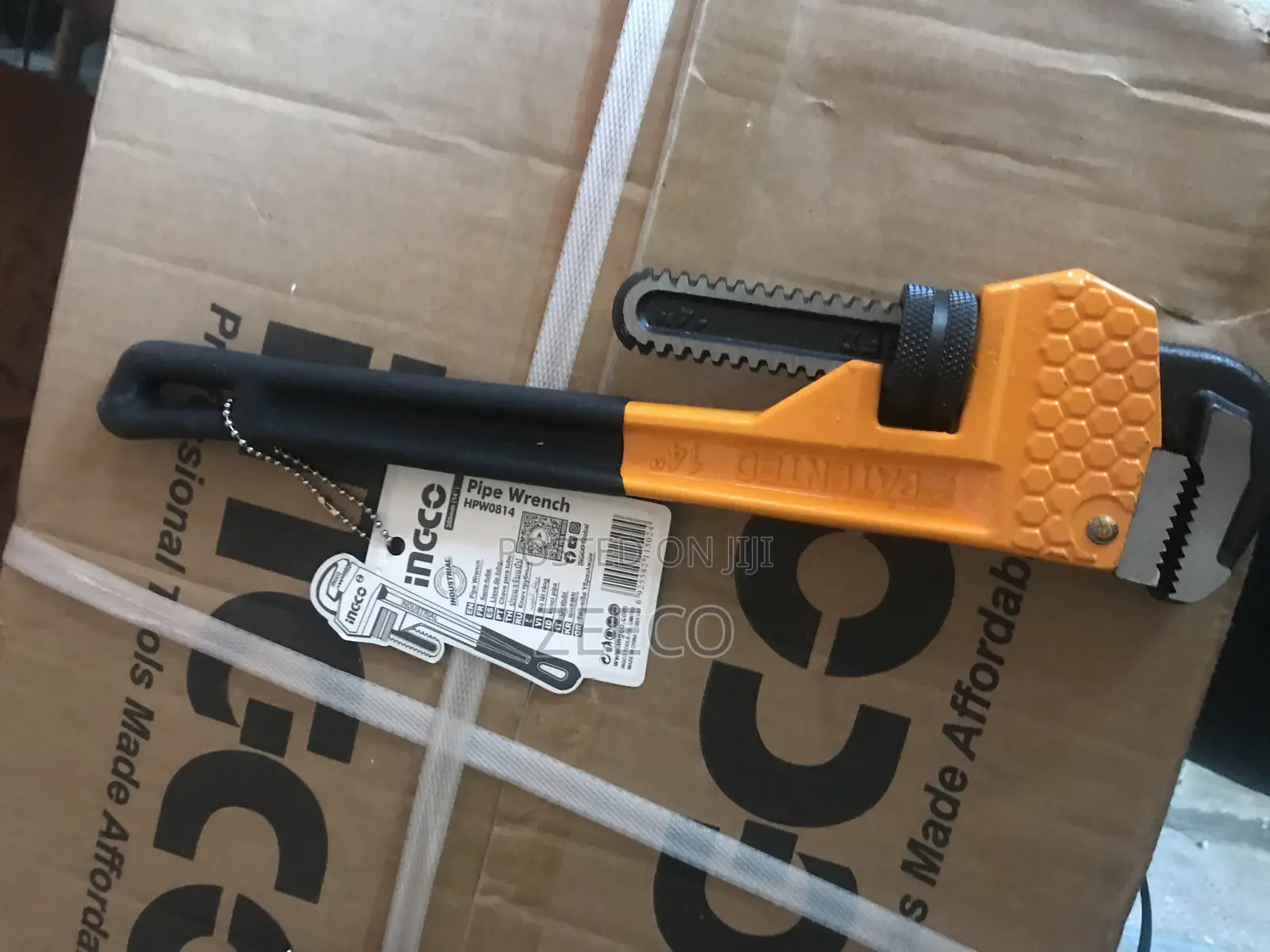 14 Pipe Wrench
