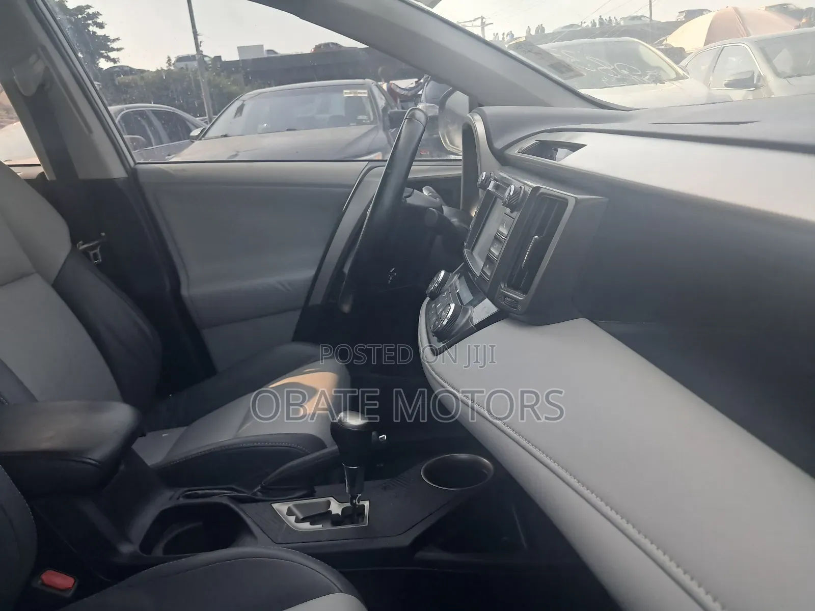 Toyota RAV4 2015 Silver