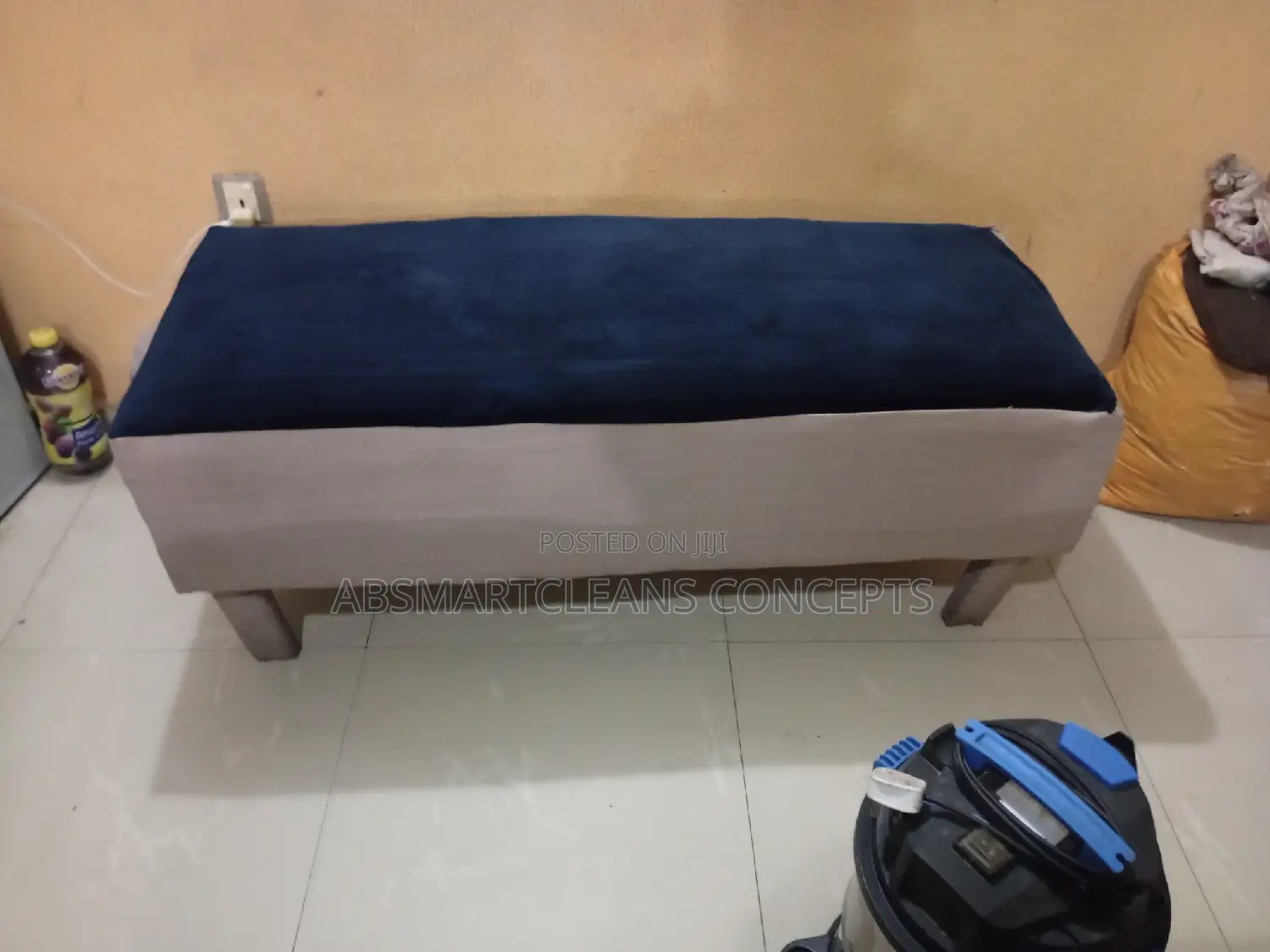 Details Couch Cleaning