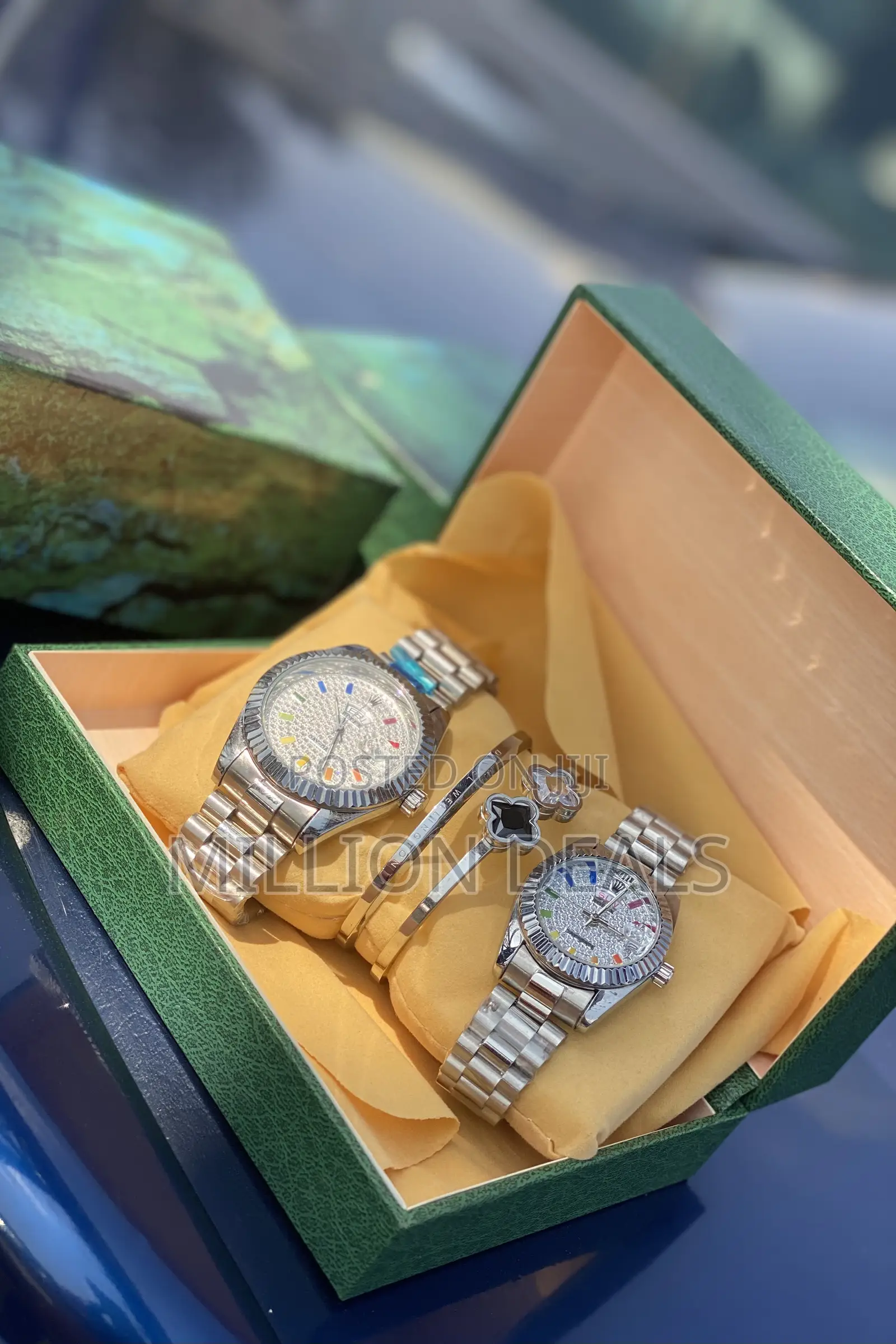 His Hers Luxury 4 Pieces Wrist Watches N Braclets