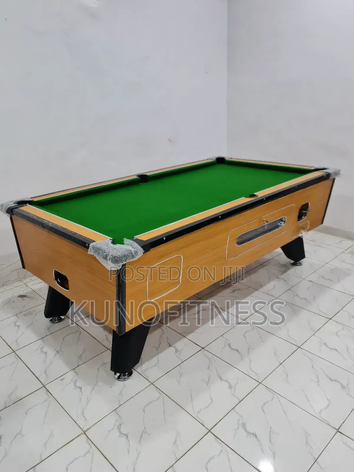 Coin-Operated Snooker Tables With Accessory 7ft HDF Wood