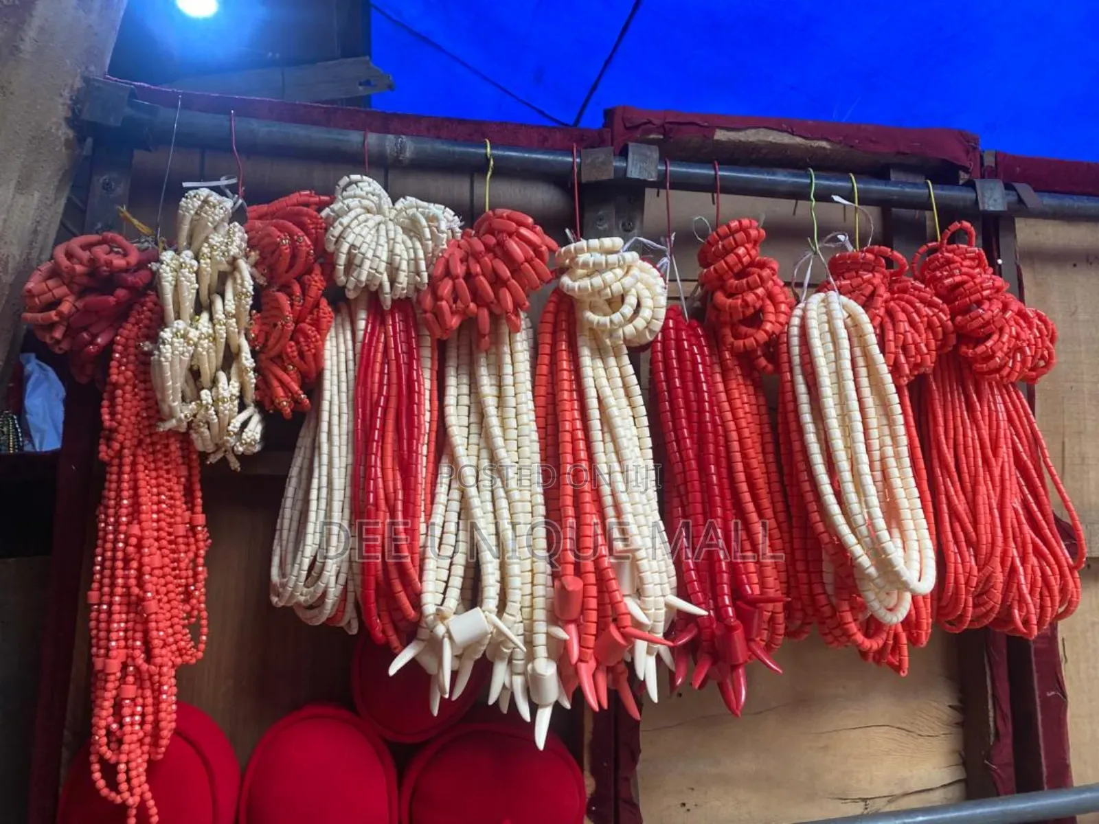 Traditional Crystal Glass Coral Bead Necklace With Bracelet