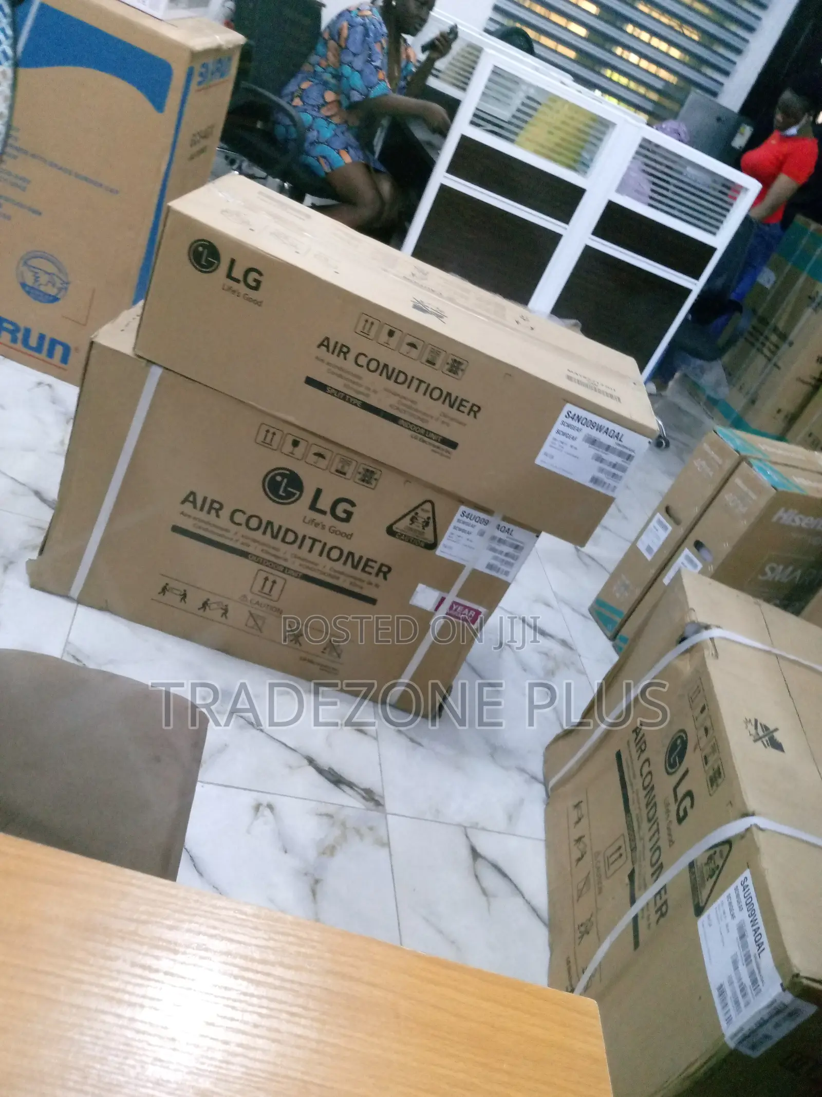 Classic LG Split Inverter 1hp Wall AC