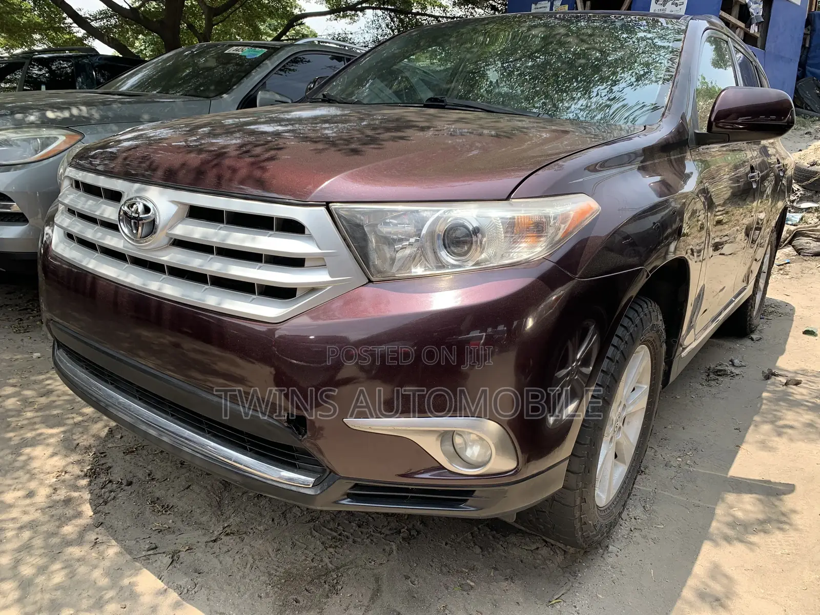 Toyota Highlander Limited 3.5l 4WD 2013 Red