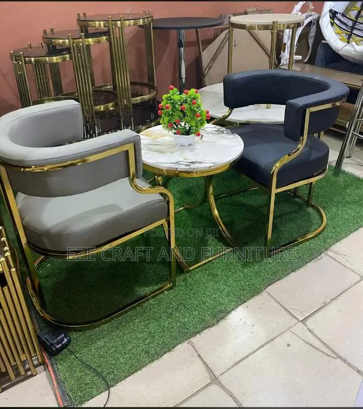 Me and You Chair and Table
