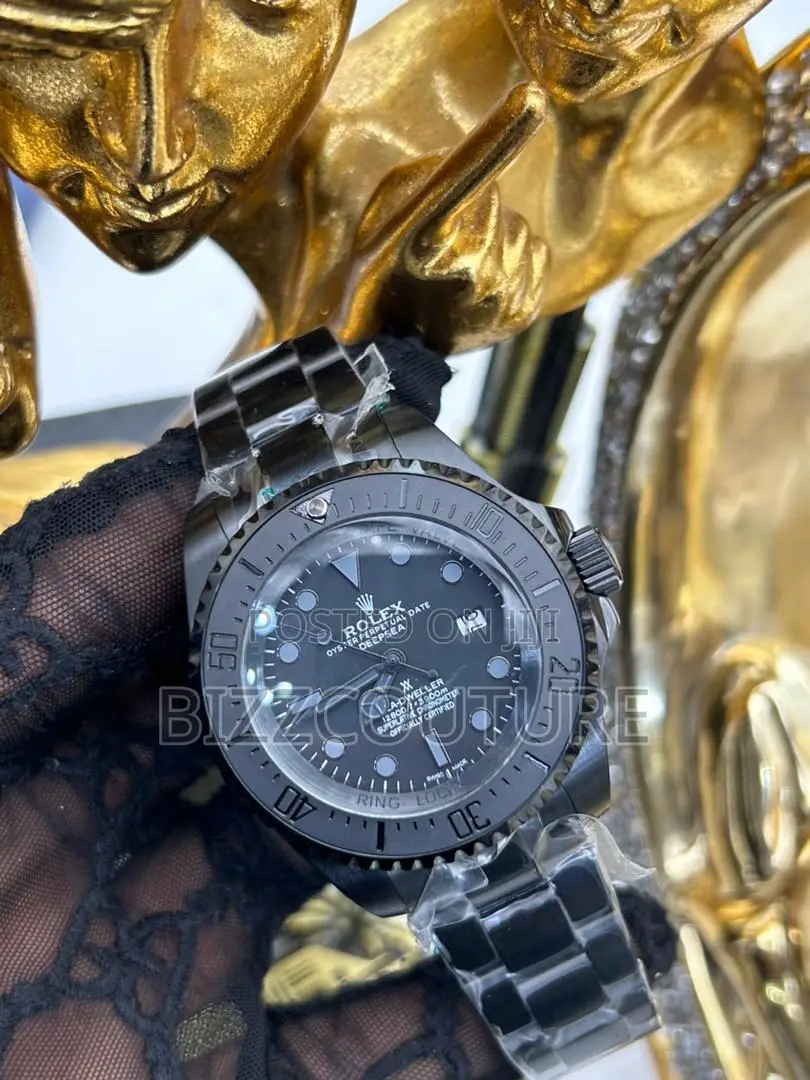 Original Rolex Black Chain Watch Is Available in Store Now