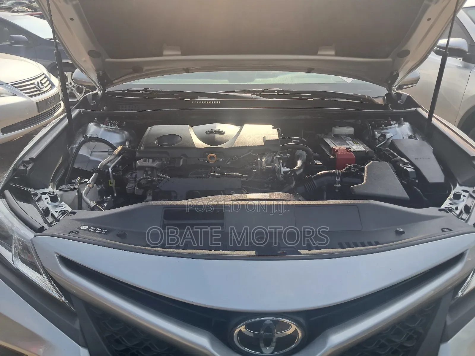 Toyota Camry SE (2.5L 4cyl 8A) 2019 Silver