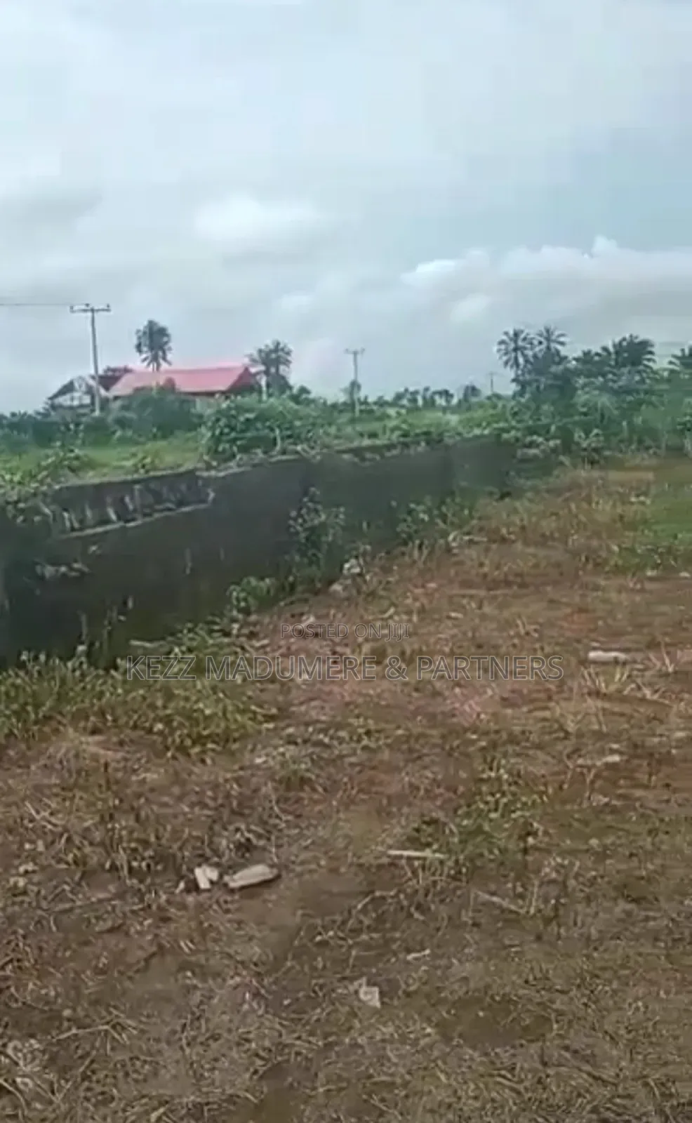 For Sale : Dried Buy Build at Redeem Church Rd , Rukpokwu