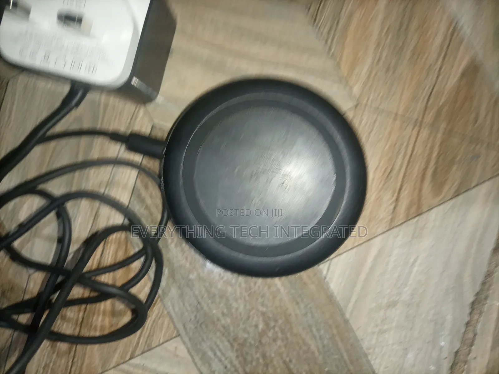 Anker 15W Max Wireless Charger