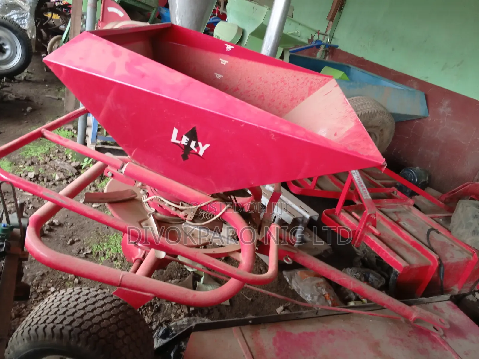 Manure/ Fertilizer Broadcaster for Sale