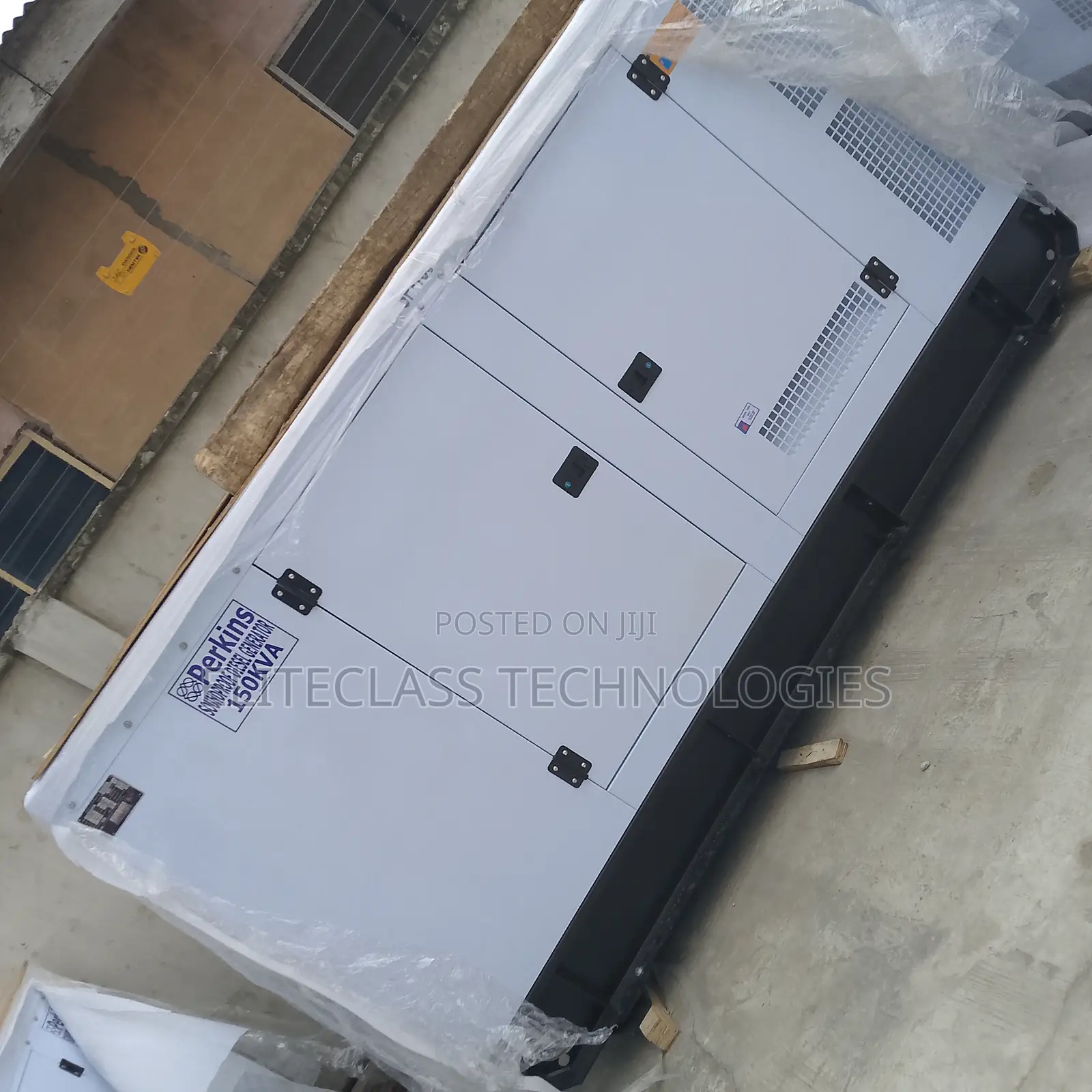Energy-Efficient 150kva Perkins DIESEL Generator
