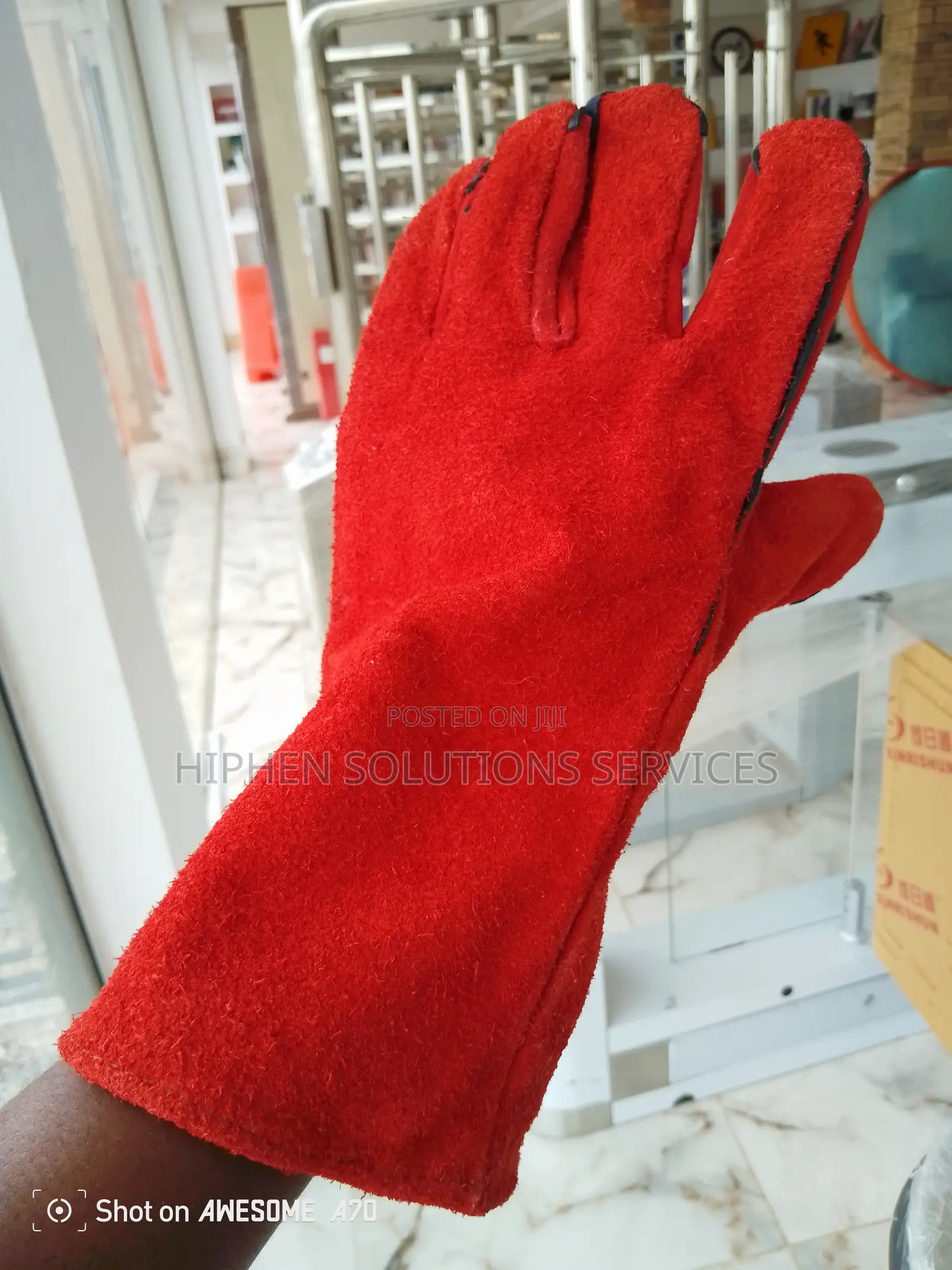 Chemical Resistant Hand Glove