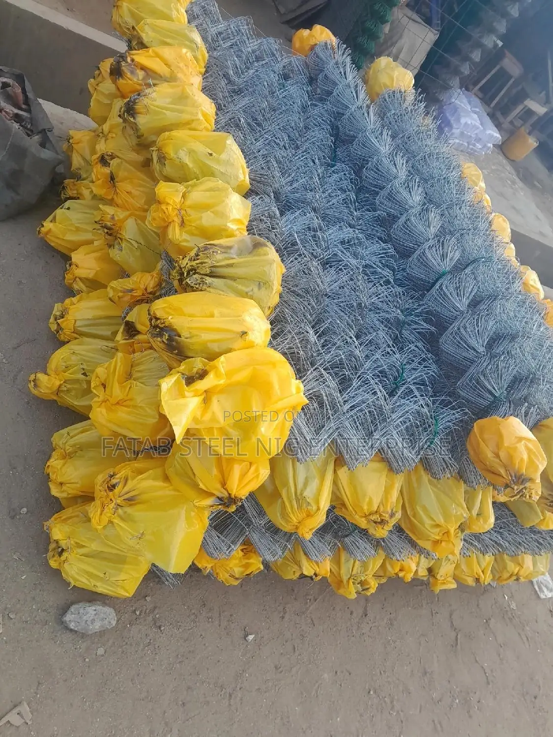6ft Galvanise Chainlinks