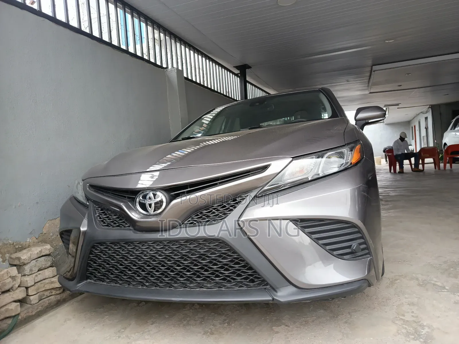 Toyota Camry SE FWD 2020 Gray