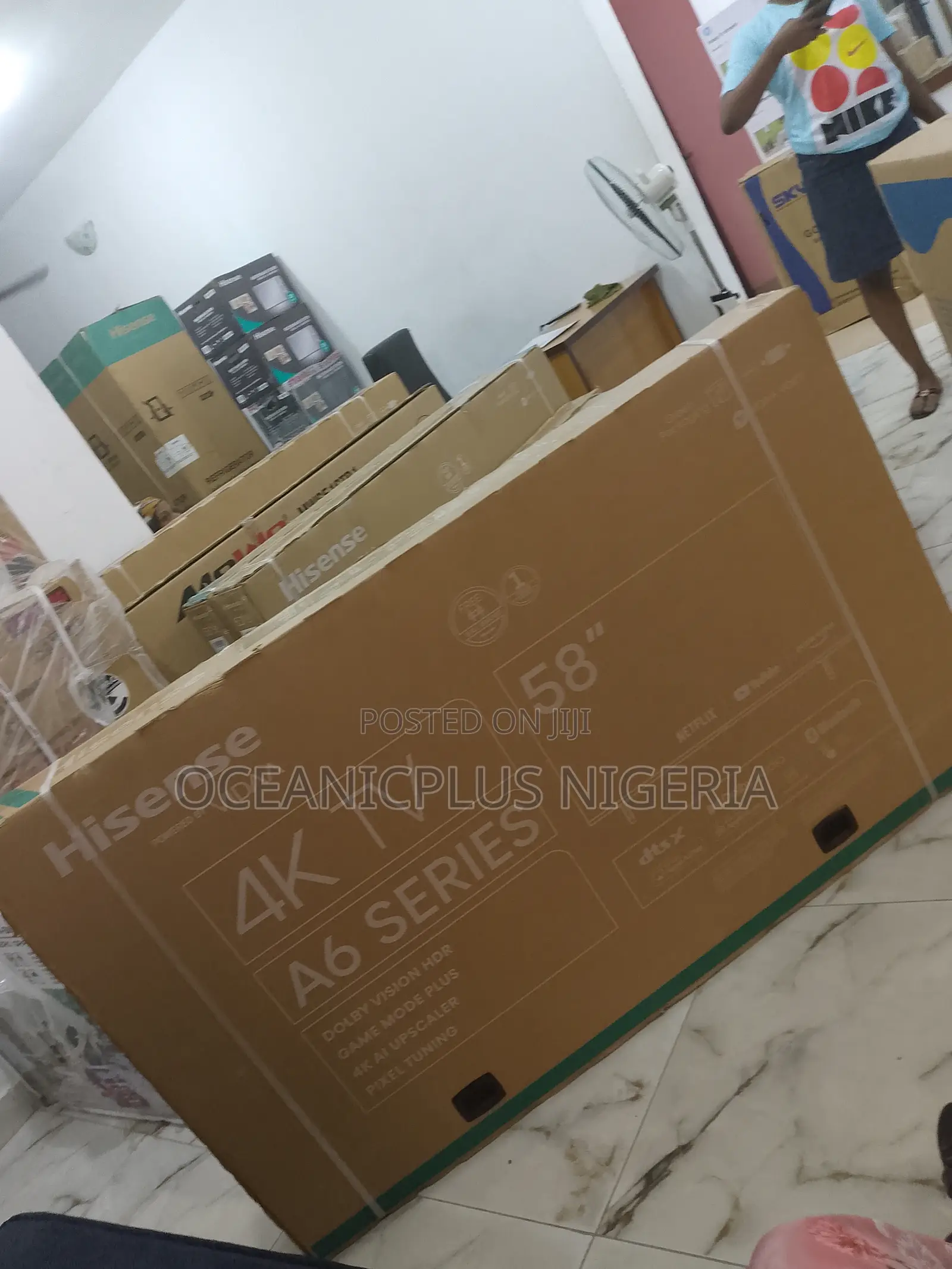 Standard 58 Inches Hisense Smart TV