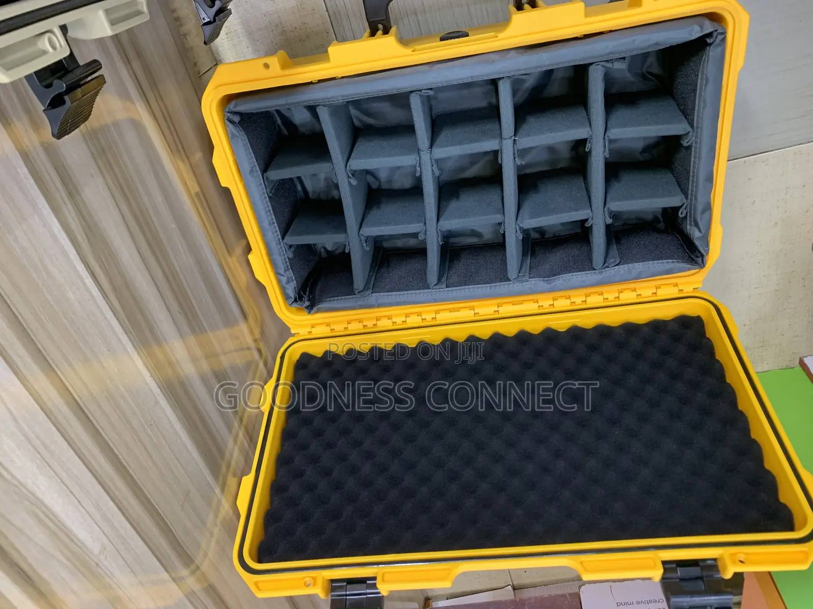 Pelican Cameras and Lenses Box/ Case 95cm