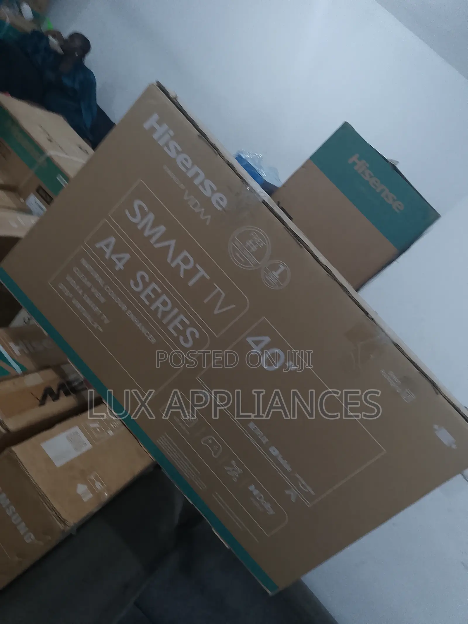 Capable Hisense 40 Inches TV