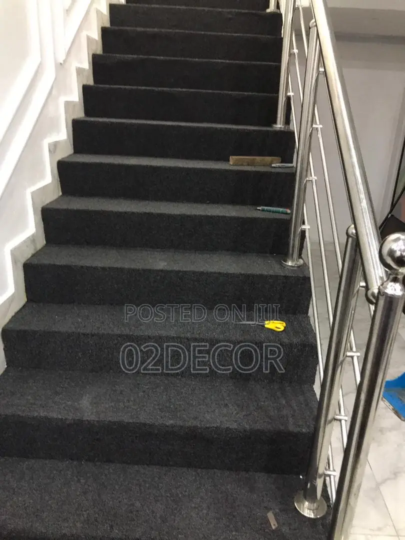 Dark Grey Rugs for Staircase