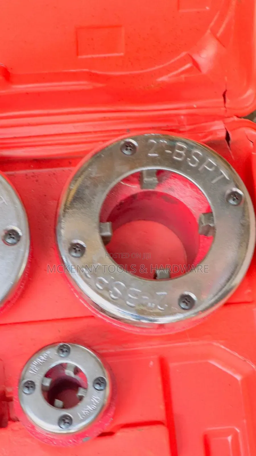Ratcheting Pipe Threading Dice Set 2"