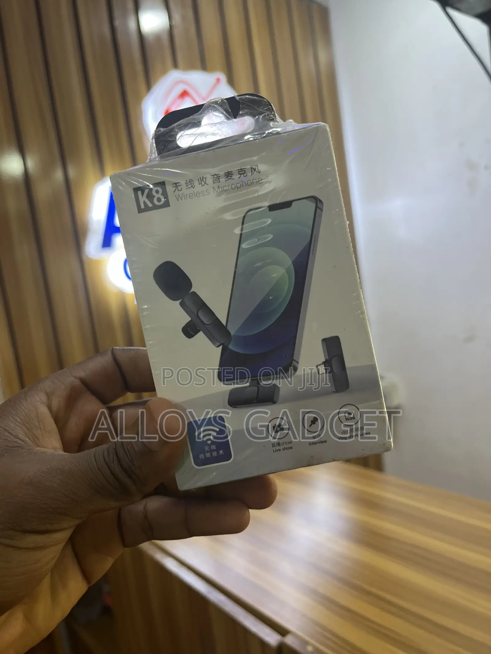 Wireless Lavalier Mircophone