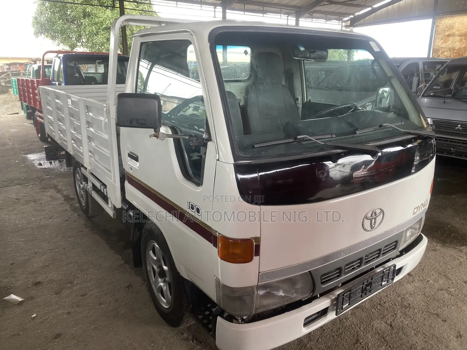 Toyota Dyna 100