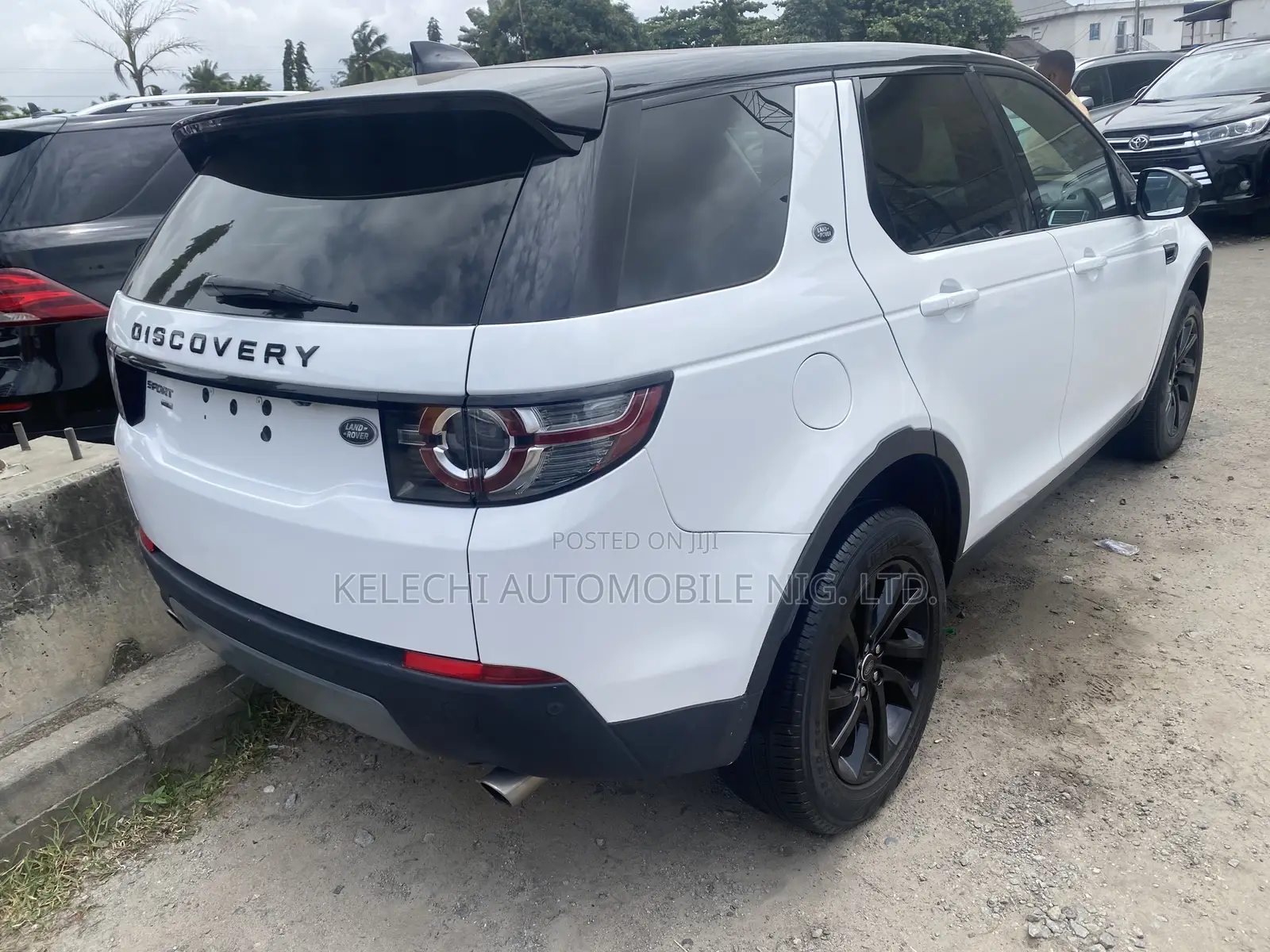Land Rover Discovery Sport HSE 2017 White