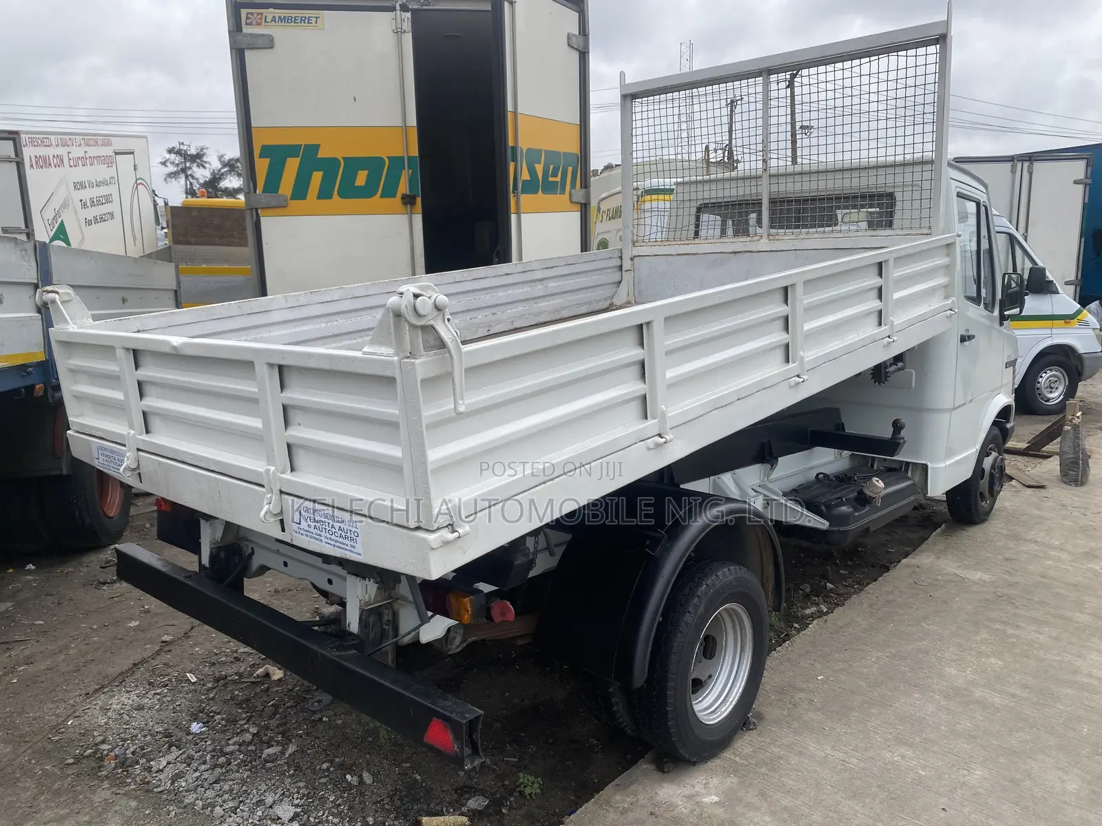 Mercedes Benz Dump Truck 2000 White