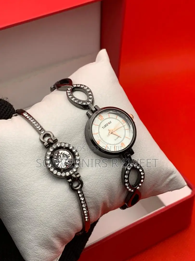 Time 4 U Wristwatch With Bracelet