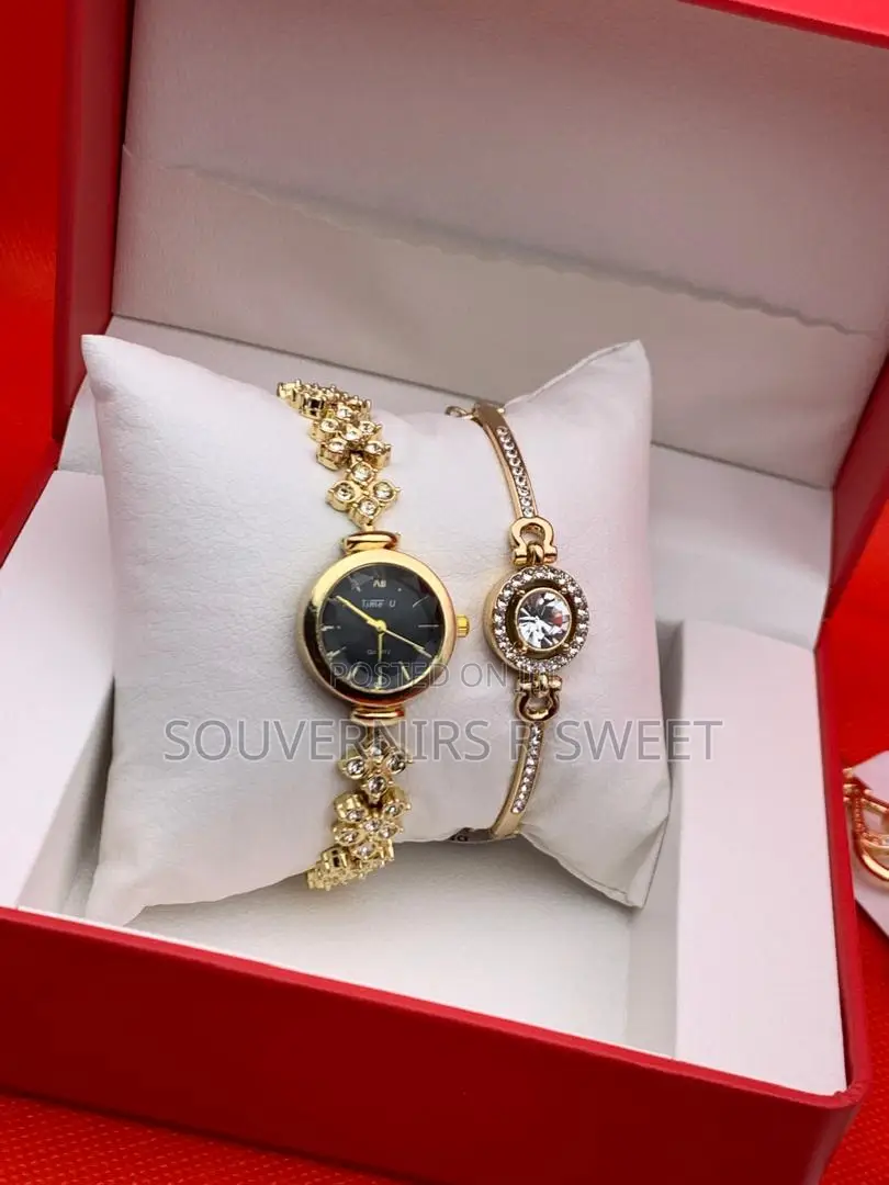 Time 4 U Wristwatch With Bracelet