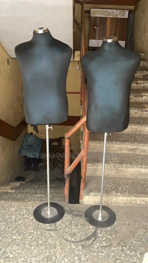 Male Body Form With Flat Metal Base