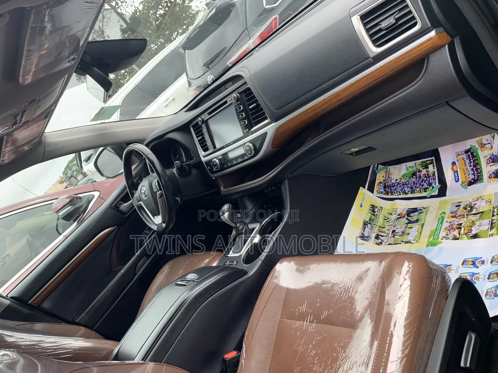Toyota Highlander Limited Platinum 4x4 V6 (3.5L 6cyl 8A) 2017 Gray