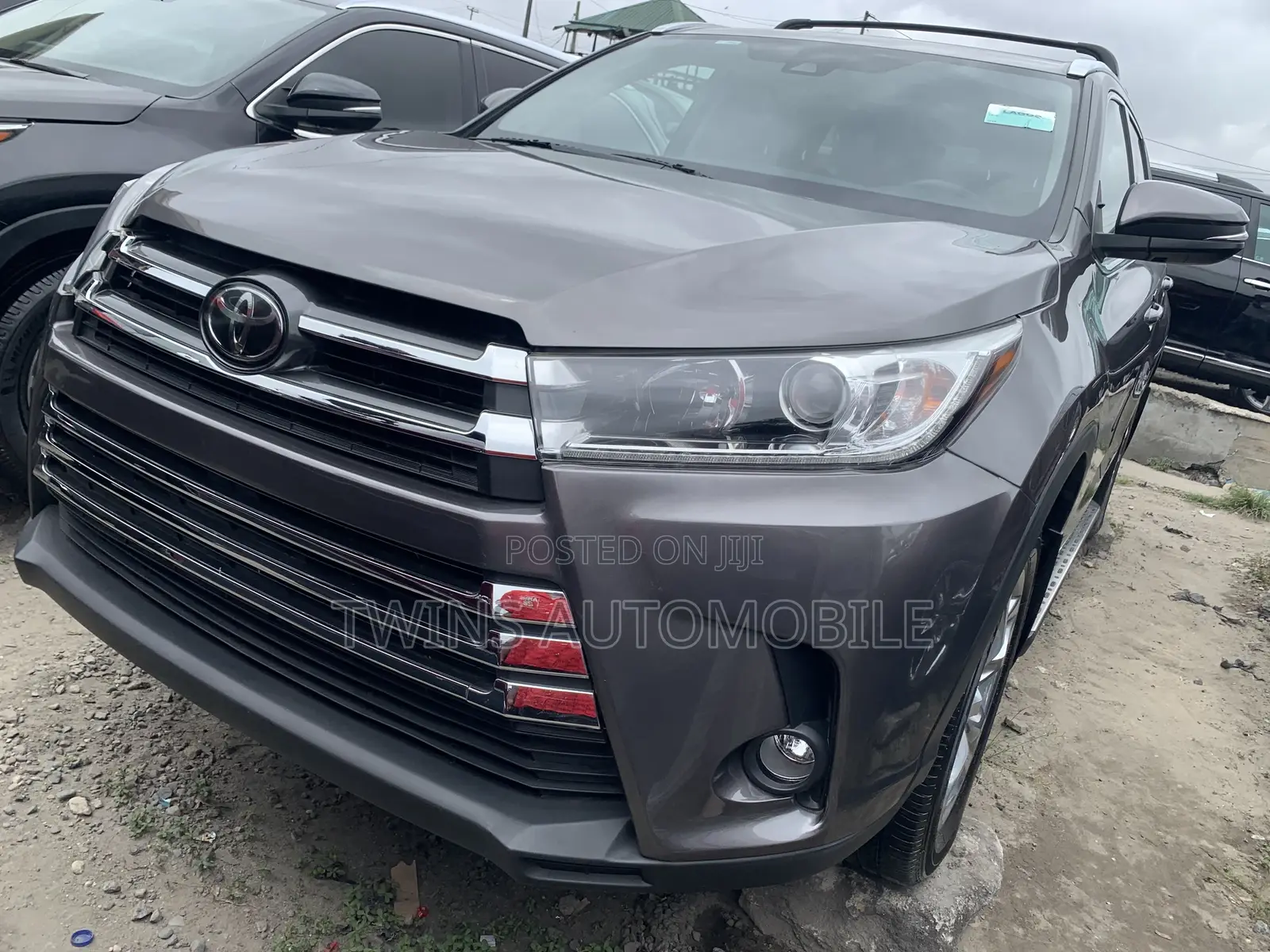Toyota Highlander Limited Platinum 4x4 V6 (3.5L 6cyl 8A) 2017 Gray