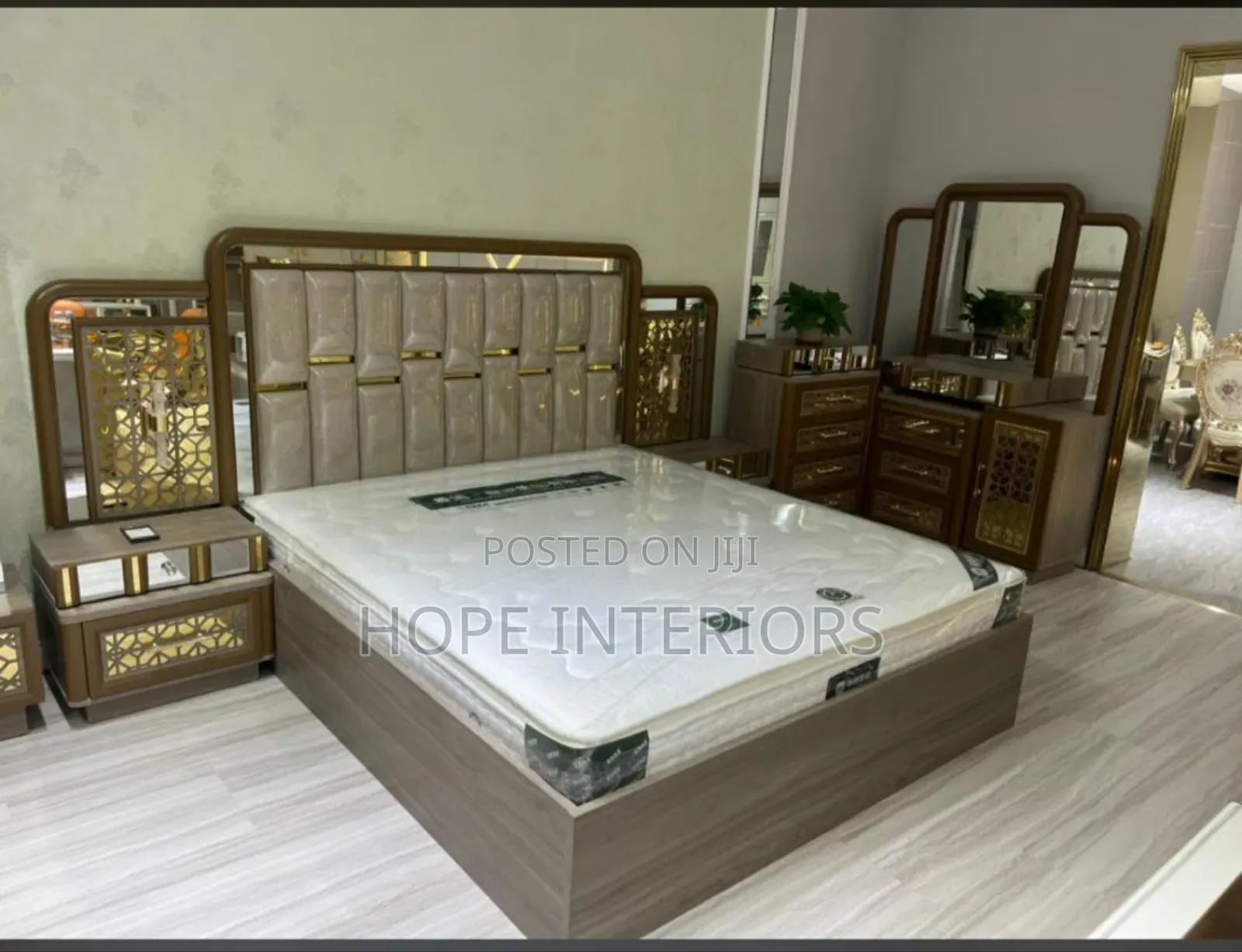 Italian Complete Bed With Mattress