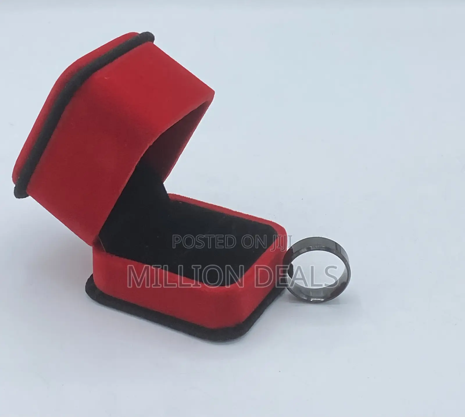 Black Round Cool Classic Men’S Ring