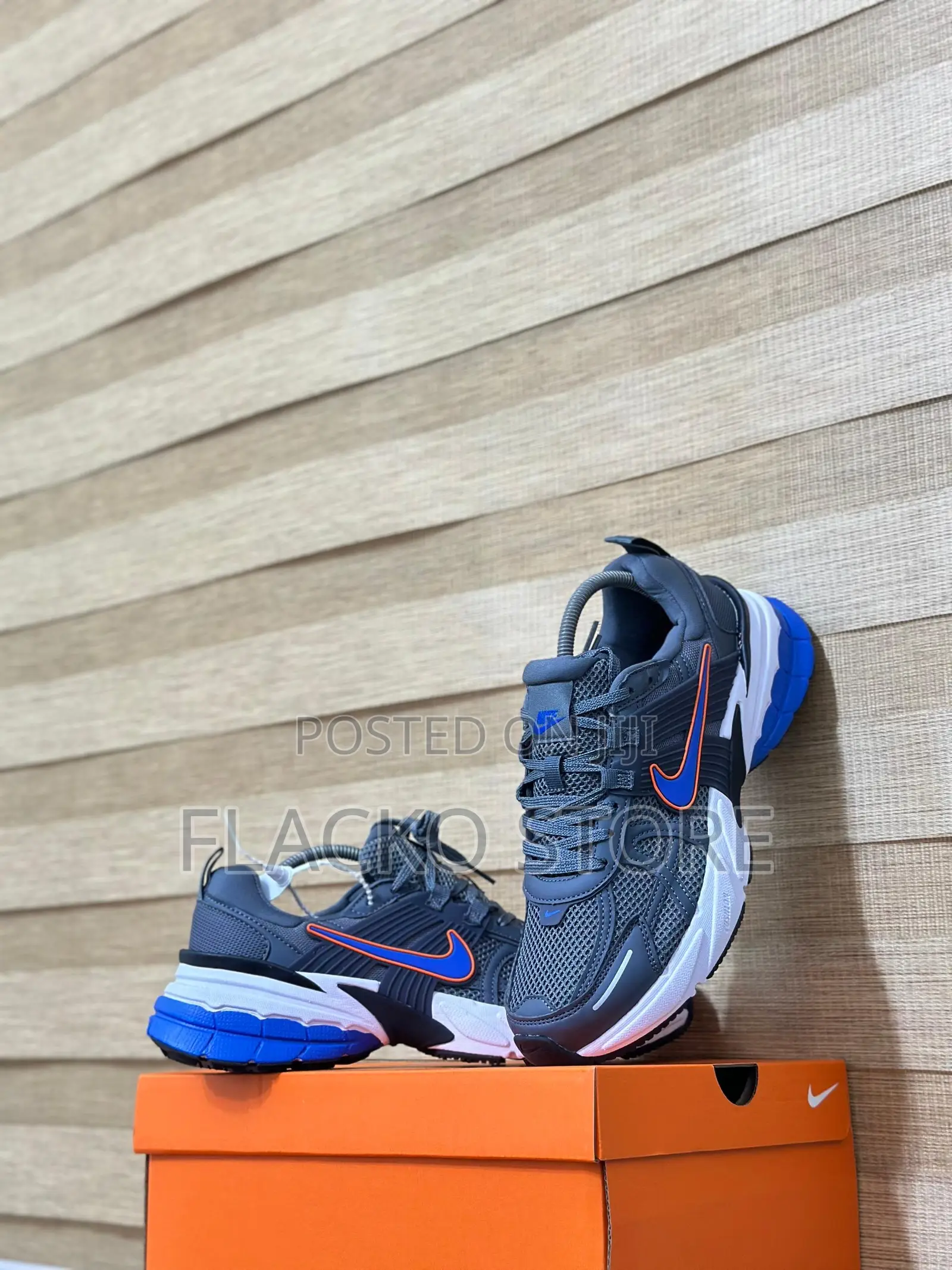 Original Nike Runtekk V2k Triple Blue Sneakers
