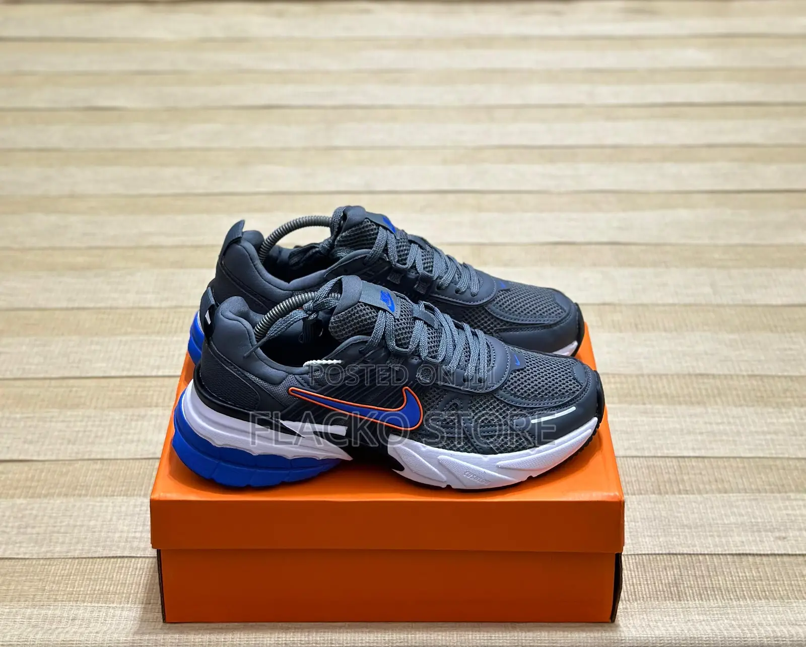Original Nike Runtekk V2k Triple Blue Sneakers