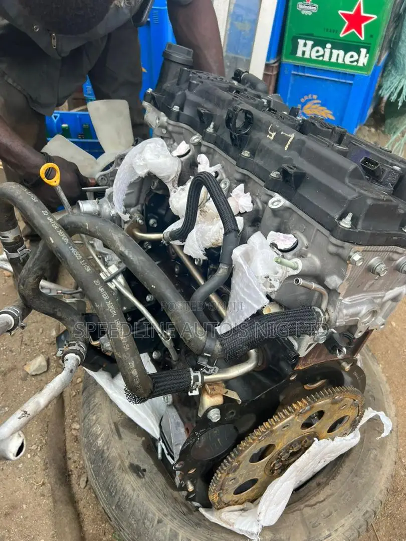 Complete Engine Toyota Prado/Hilux Hummer Bus\Fortuner