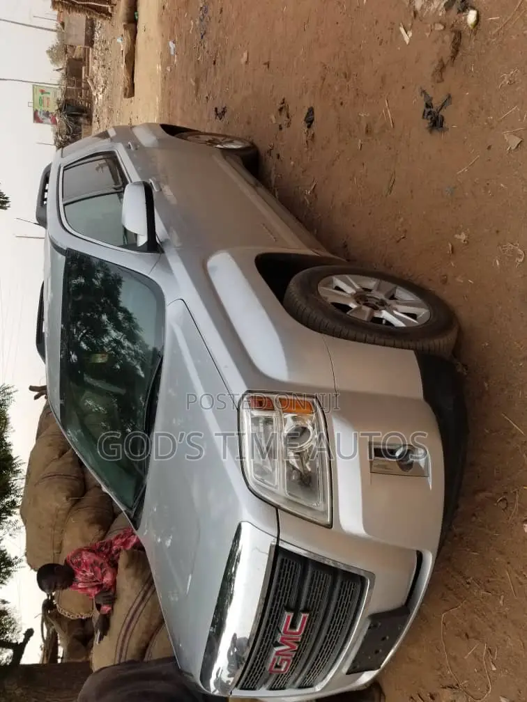 GMC Acadia 4plug