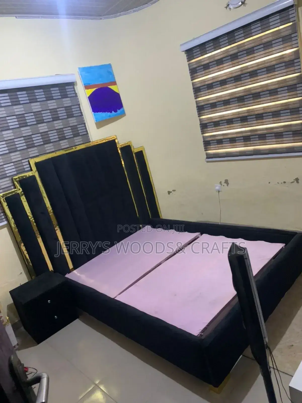 4/Half by 6 Bedframe