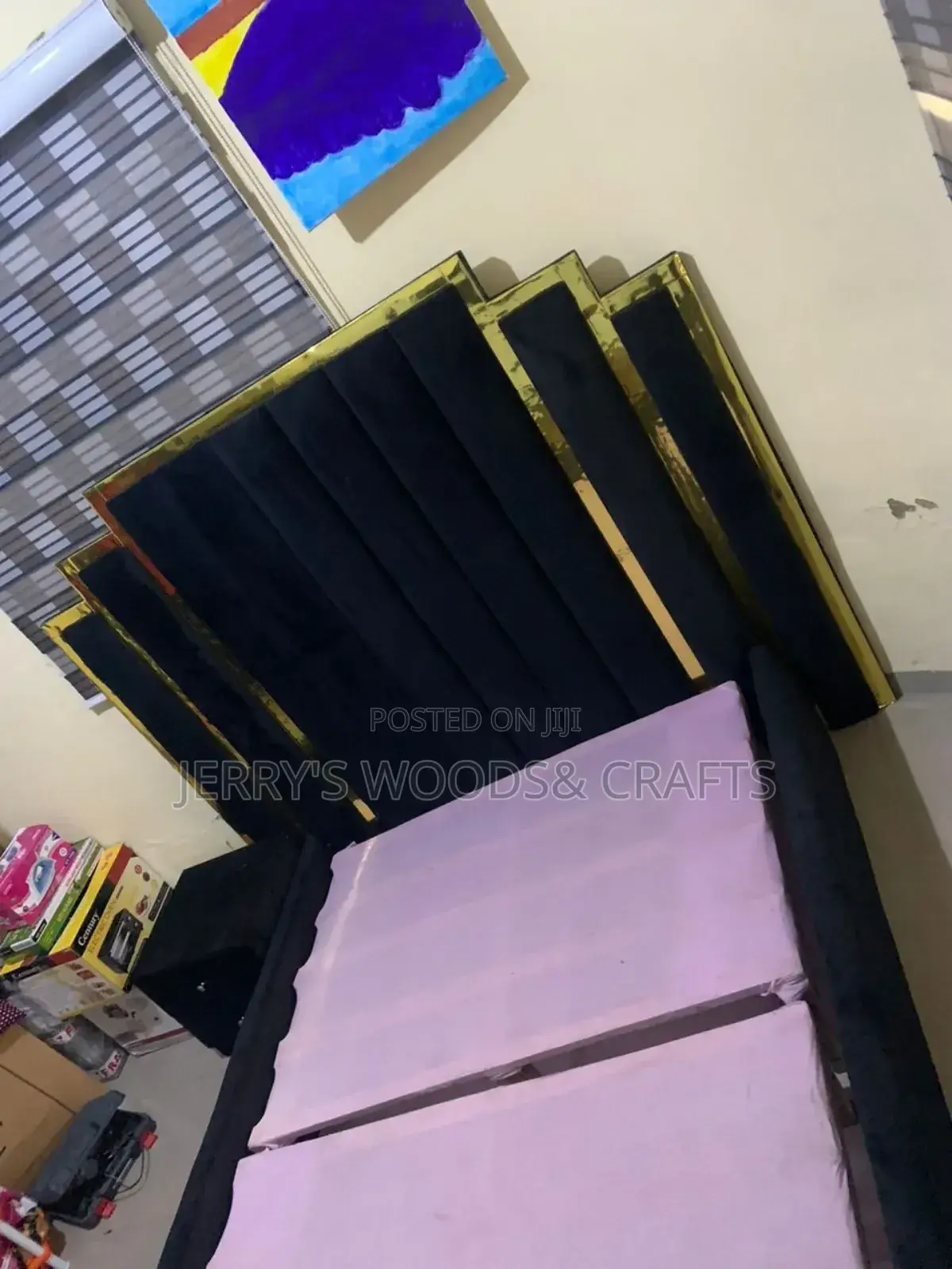 4/Half by 6 Bedframe