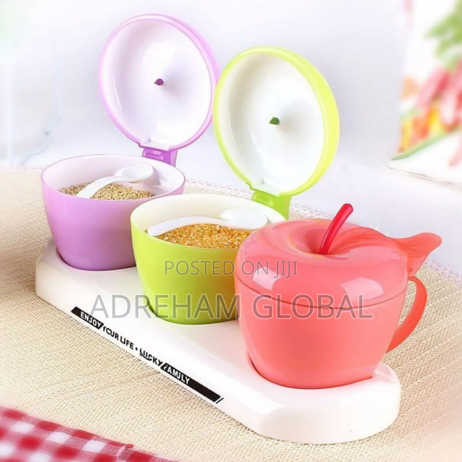 Apple Shape Spice Rack .