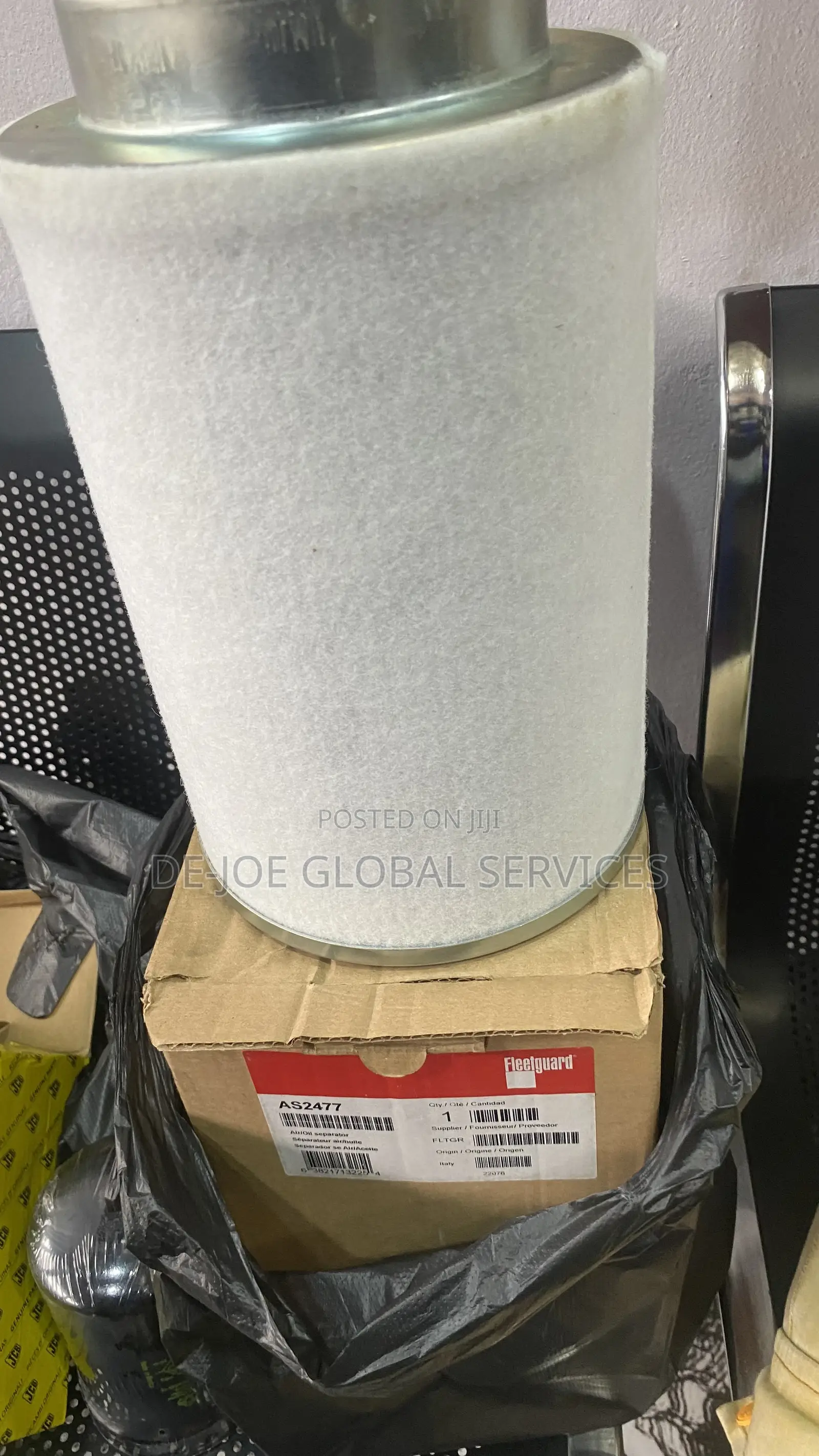 Air and Oil Separator Filter Fleetguard
