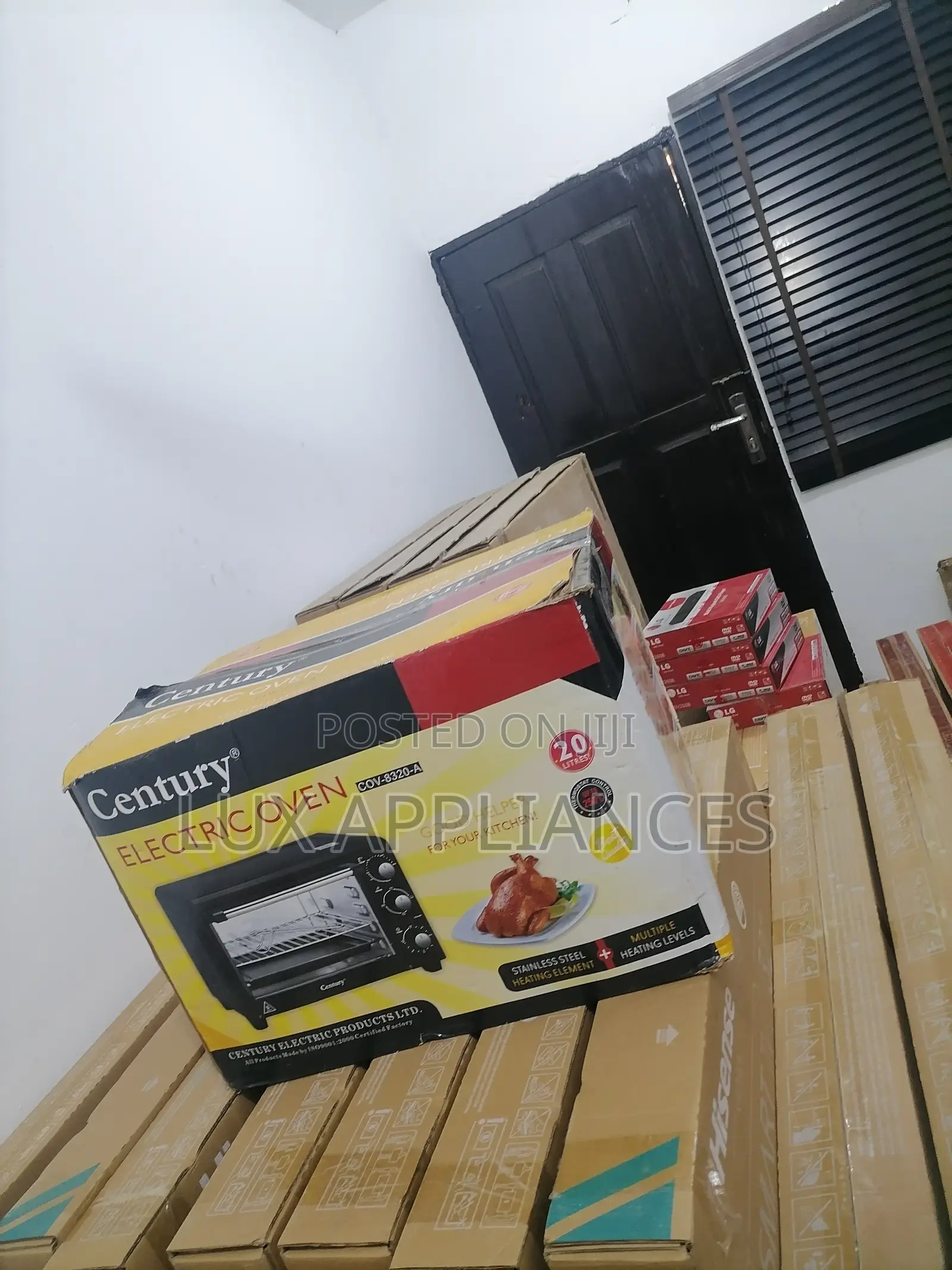Nice and Portable Century 20L Microwave